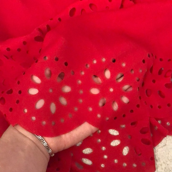 Red layered tank top - Picture 7 of 10